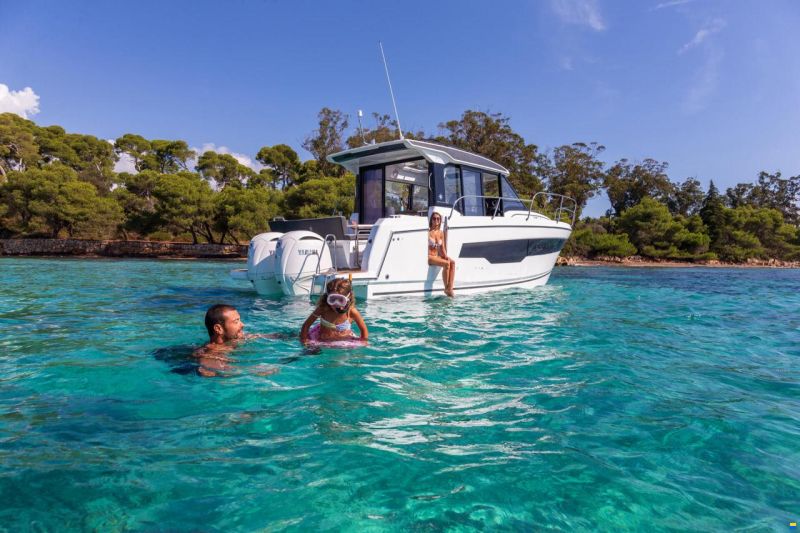 Jeanneau Merry Fisher 895 Série 2