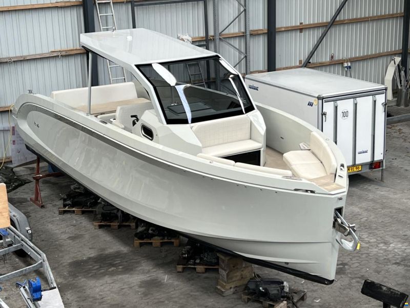 Rand Escape 30