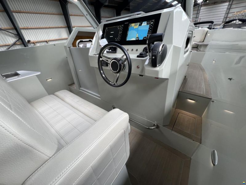 Rand Escape 30