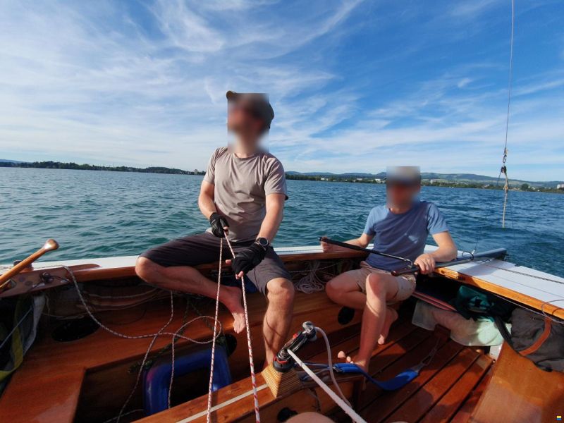 De Vita & Pellegrino Lightning