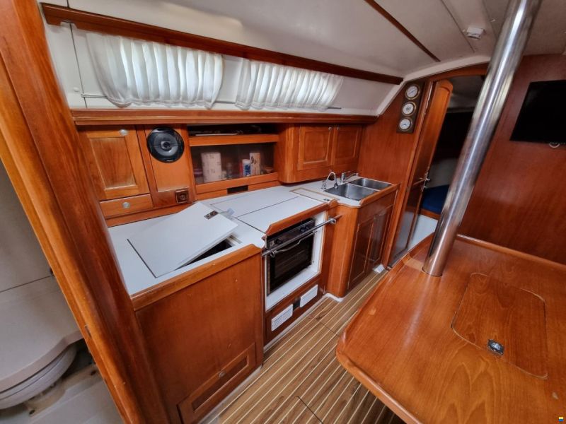 Elan 36