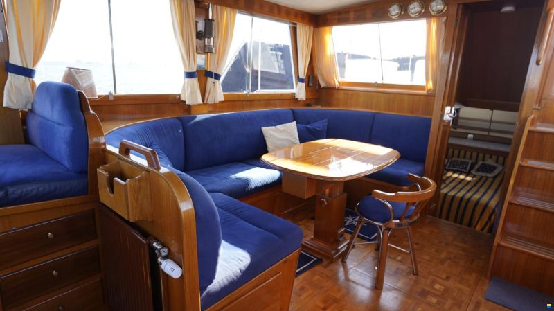 Grand Banks 42 Motoryacht