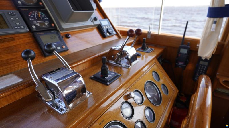 Grand Banks 42 Motoryacht