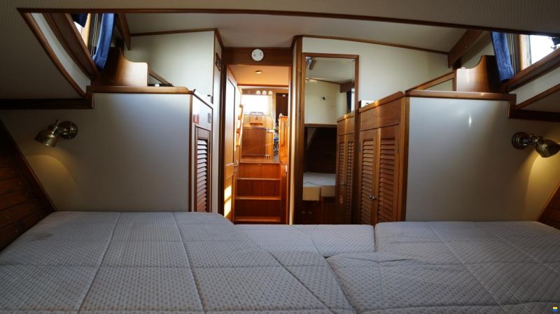 Grand Banks 42 Motoryacht