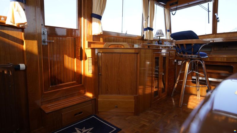 Grand Banks 42 Motoryacht
