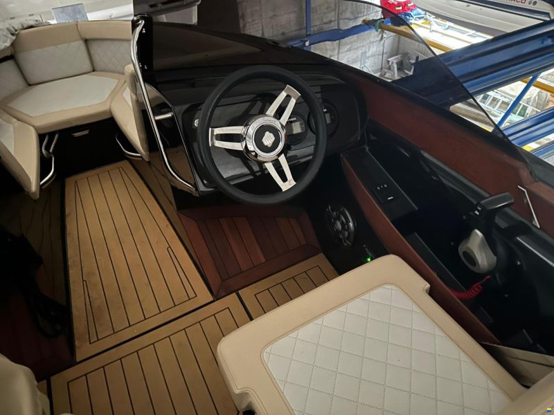 Flying Shark 5.7 Black