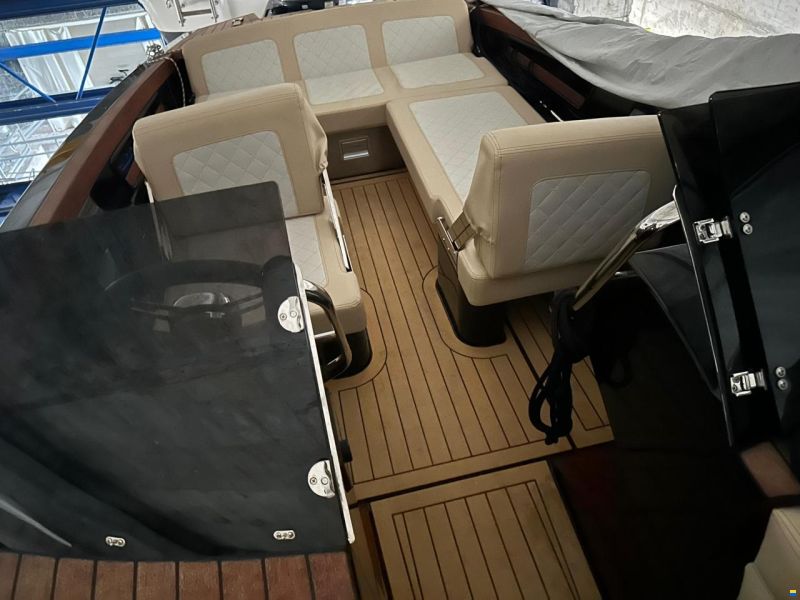 Flying Shark 5.7 Black