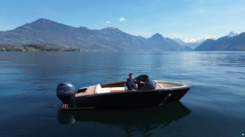 Flying Shark 5.7 Black