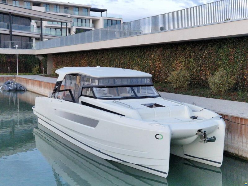 YOT 36 Electric