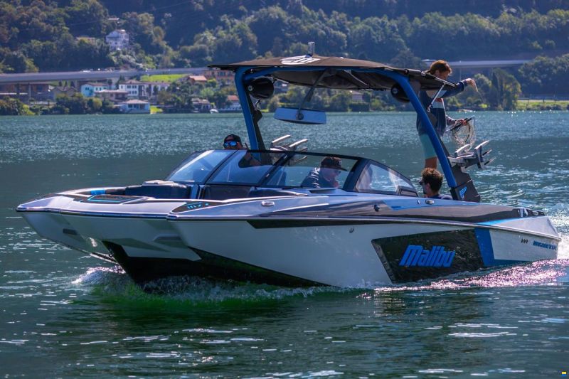 Malibu Wakesetter 24MXZ