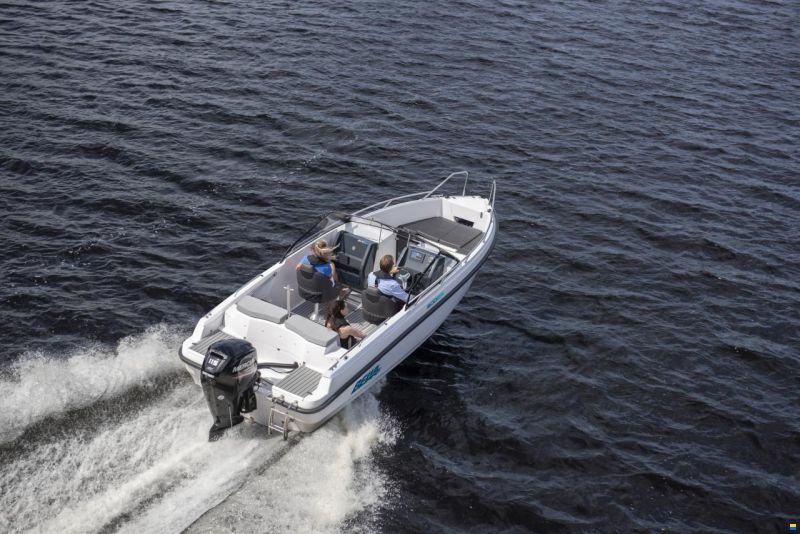 Bella 600 BR Bowrider