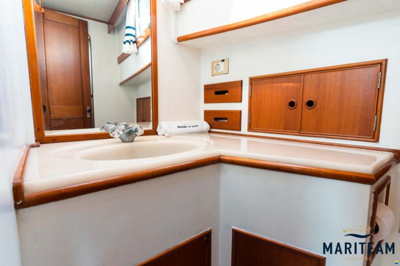 Grand Banks 42 Europa