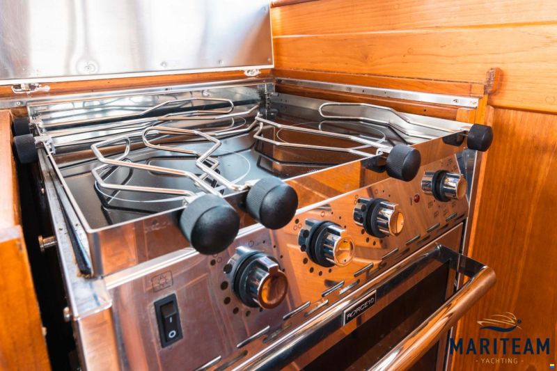 Grand Banks 42 Europa