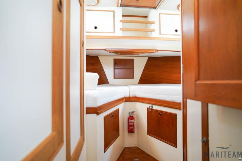 Grand Banks 32 Classic