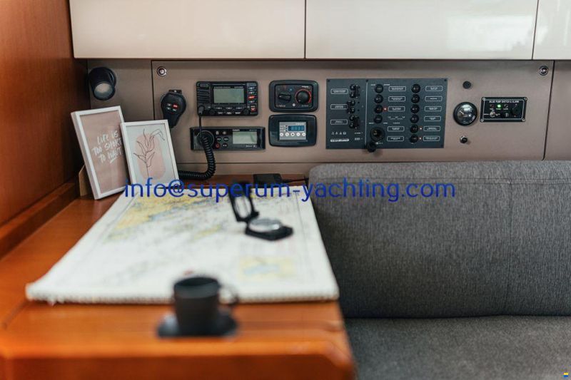 Beneteau Oceanis 38