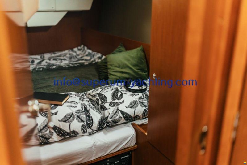 Beneteau Oceanis 38