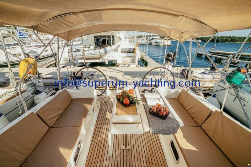 Beneteau Oceanis 38