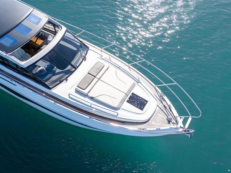Princess Yachts International V50