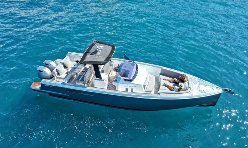 Fjord 36' OPEN