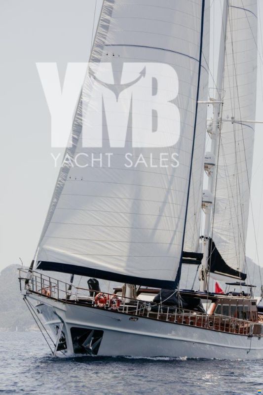 34 m Steel Custom