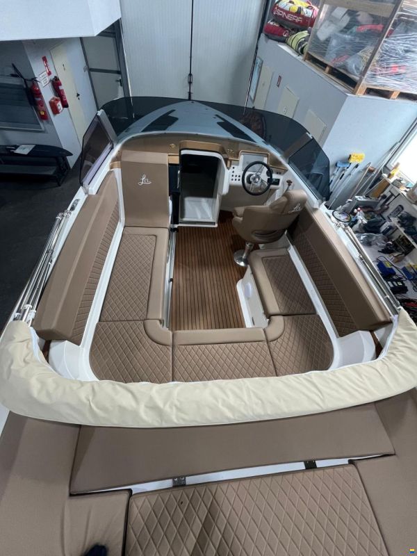 Lex Boats Lex 790