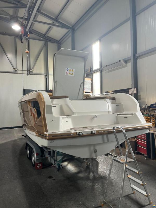 Lex Boats Lex 790