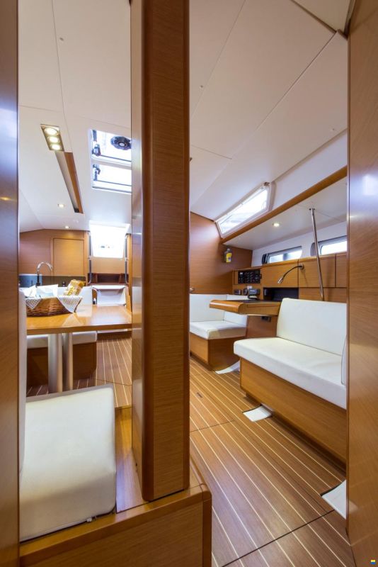 Jeanneau Sun Odyssey 439