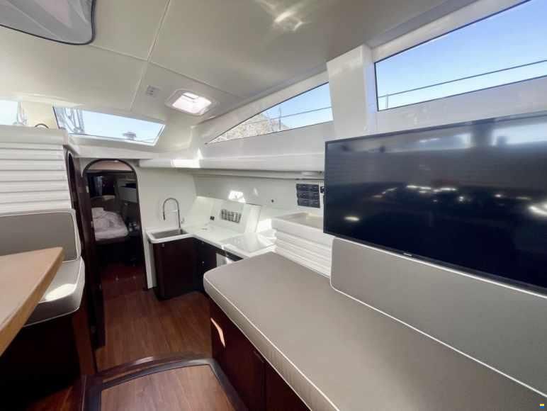 Mag Marin Windseeker 66
