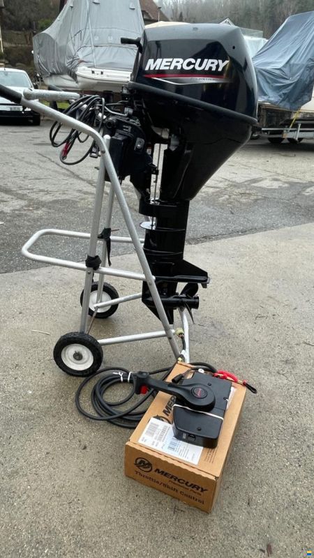 Mercury F8EL-RC