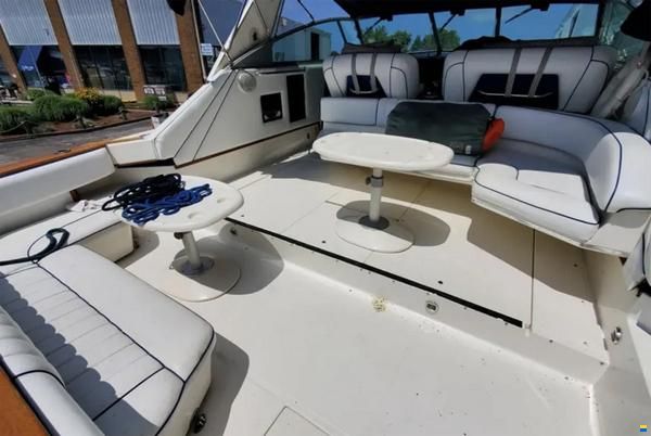 Sea Ray 46 EC
