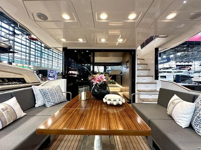 Sirena 48