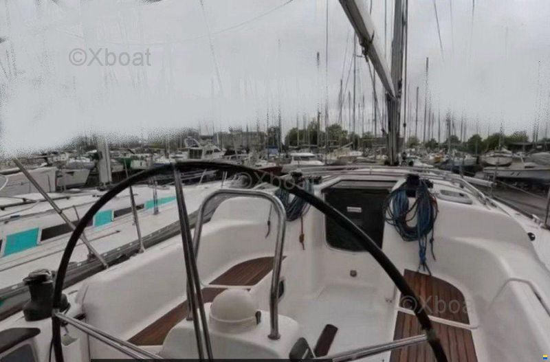 Dufour 40 PERFORMANCE