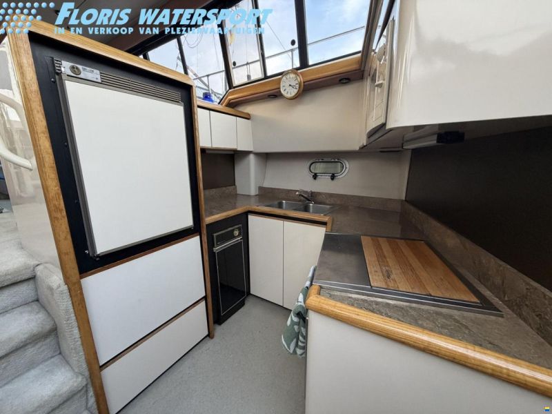 Bayliner 4387