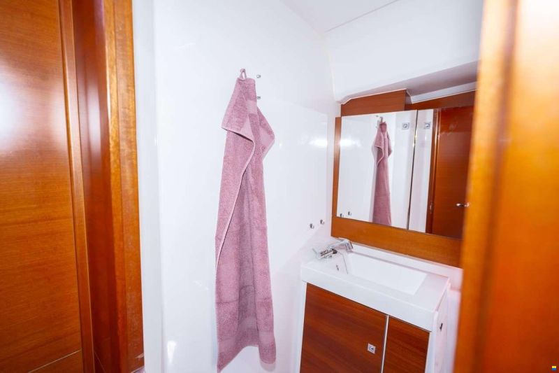 Dufour 412 GRAND LARGE