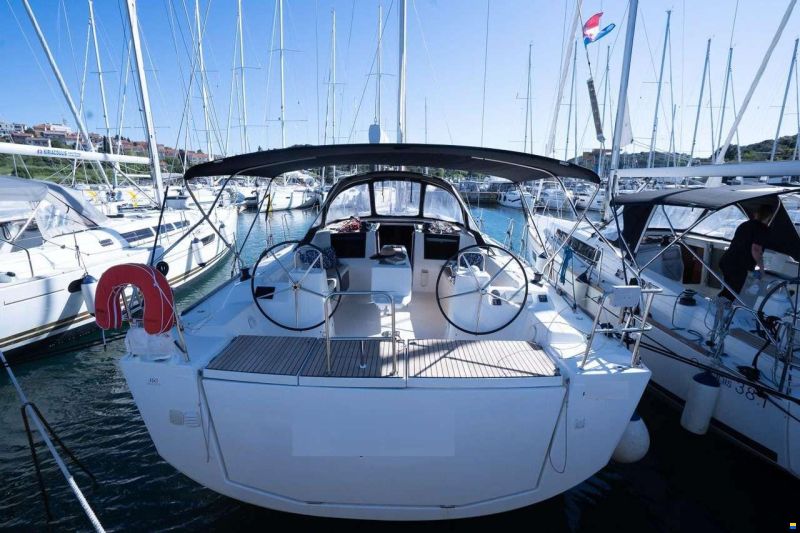 Dufour 460 GRAND LARGE