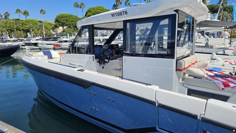 Wellcraft 28 EXPLORER