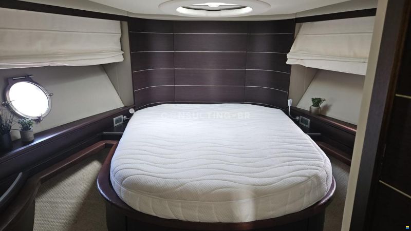 Azimut 68 S
