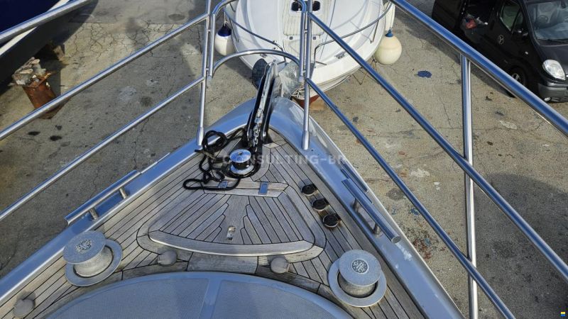 Azimut 68 S