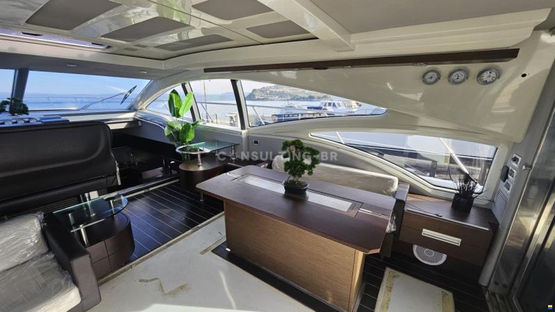 Azimut 68 S