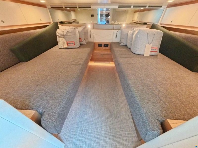 Van der Valk Dreamwater California 52