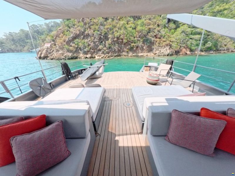 Tansu Custom Steel Trawler