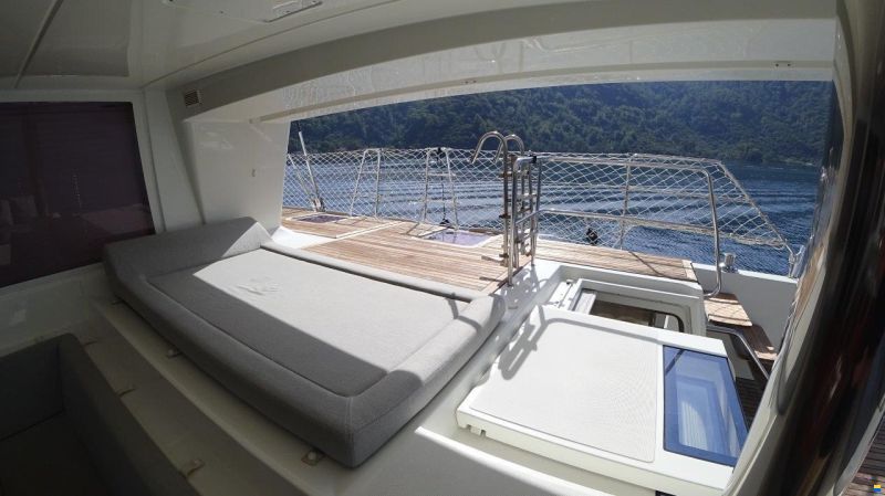 Lagoon 620
