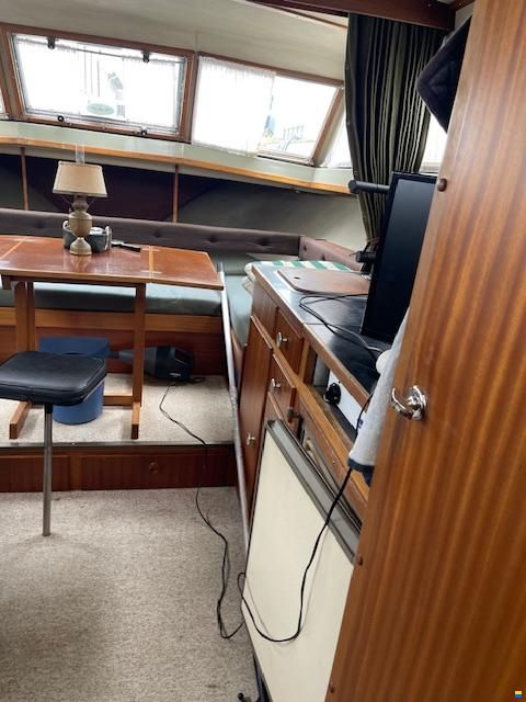 Coronet Capitan 31