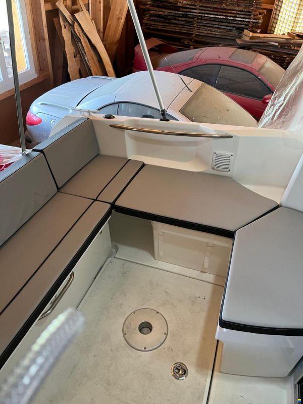 Jeanneau Merry Fisher