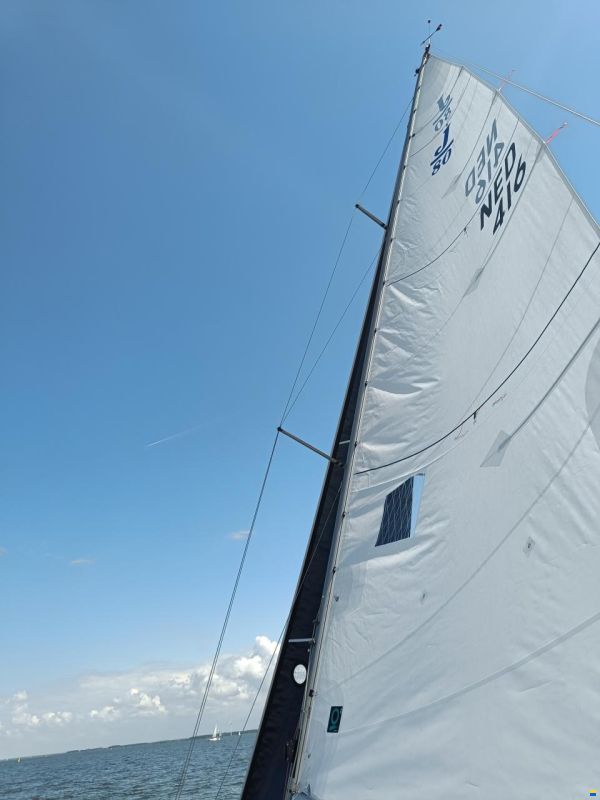 J Boats J/80