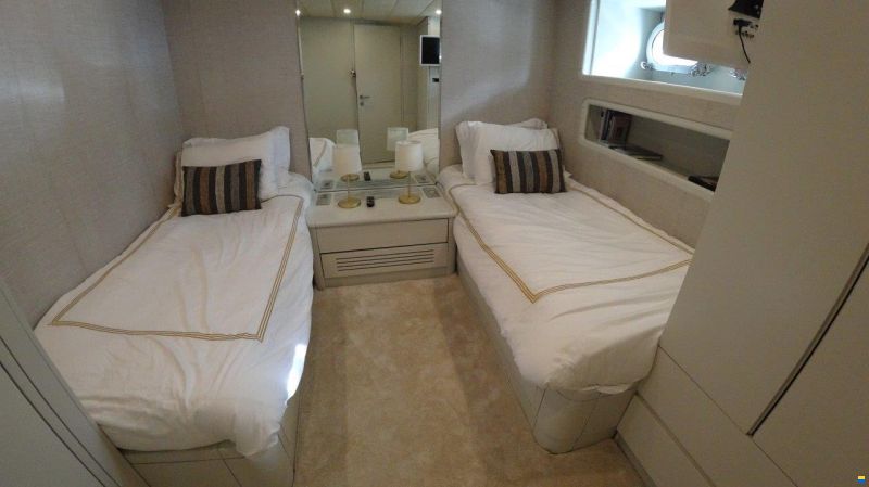 Custom Steel Gentlemen Yacht