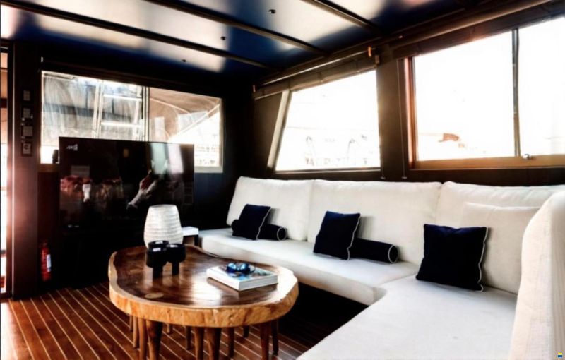 Hatteras 60 Fly