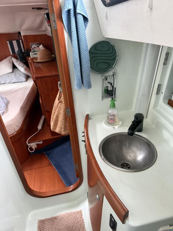 Beneteau Oceanis 44 CC
