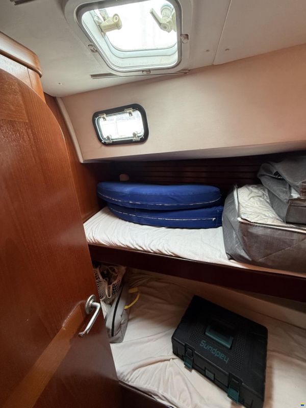 Beneteau Oceanis 44 CC