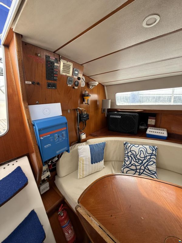 Beneteau Oceanis 44 CC